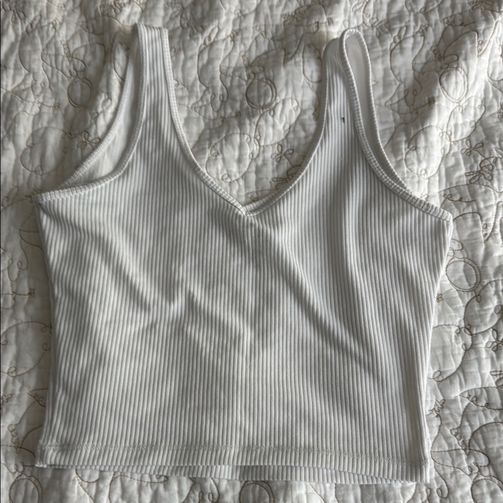 Hollister S NWOT White Ribbed V-Neck Women's crop  Top